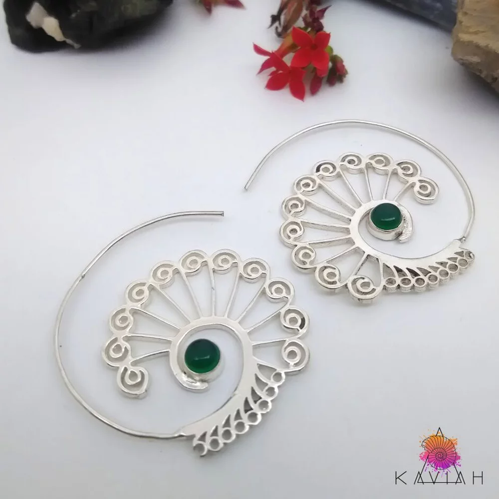 Brinco Espiral com Pedra Banhado a Prata