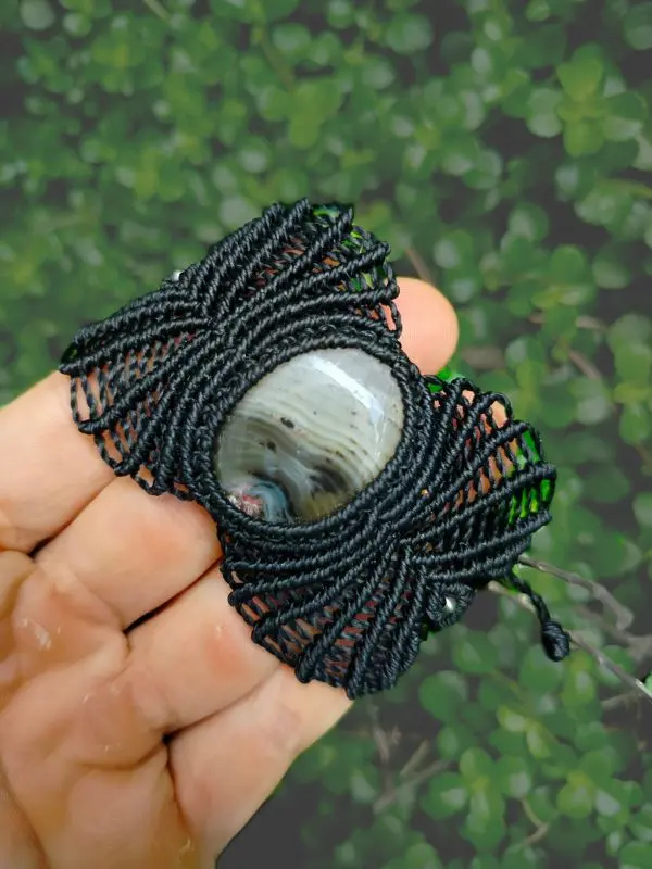 Bracelete de Macramê Preto com Ágata - Imagem 6