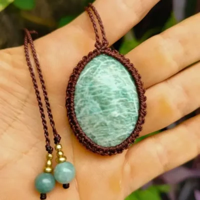 Alternative view of Colar de Macramê com Pedras Naturais